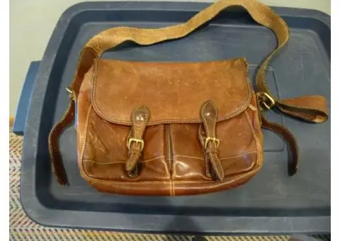 Eddie Bauer vintage leather messenger bag
